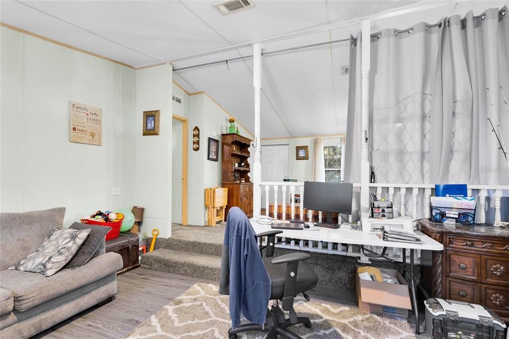 На продажу: $256,900 (3 спален, 2 ванн, 1620 Квадратных фут)