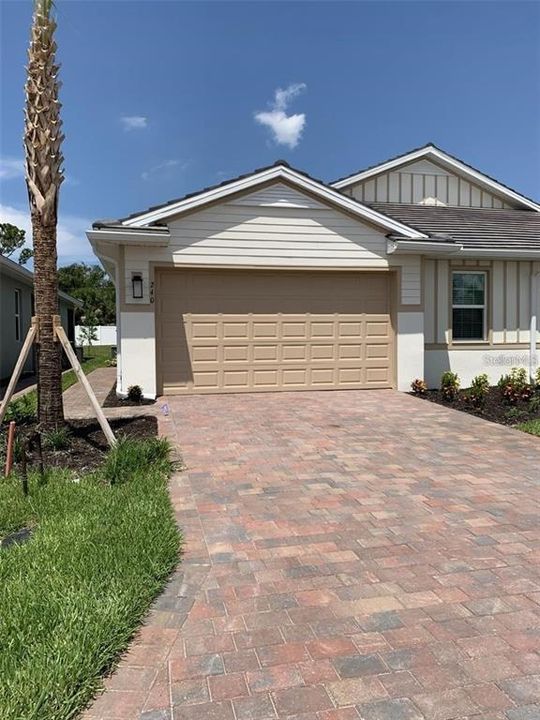 For Rent: $2,250 (2 beds, 2 baths, 1496 Square Feet)