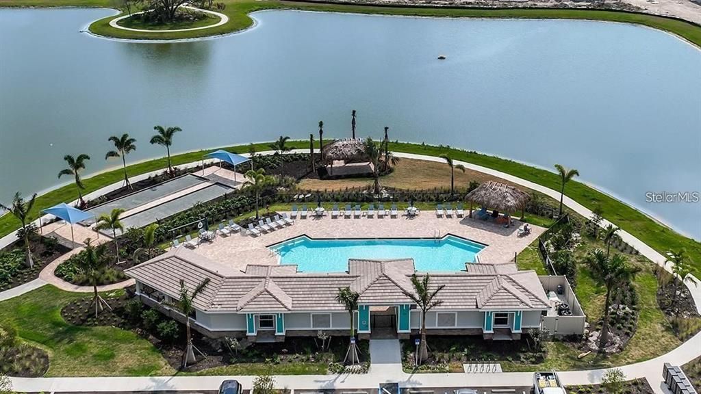 For Rent: $2,250 (2 beds, 2 baths, 1496 Square Feet)