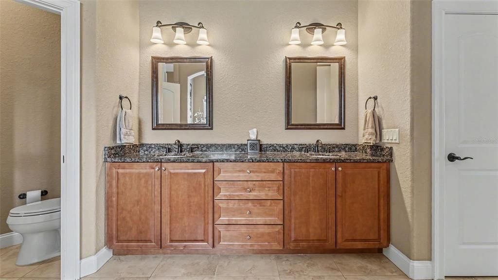 For Sale: $869,900 (4 beds, 4 baths, 3383 Square Feet)