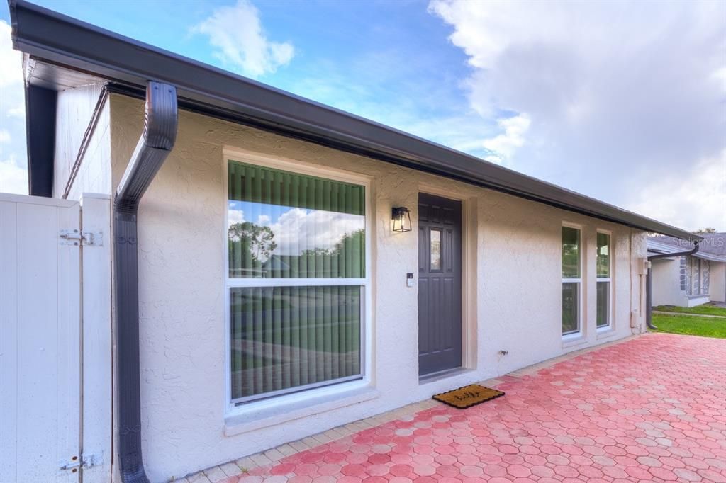 В аренду: $2,499 (3 спален, 2 ванн, 1676 Квадратных фут)