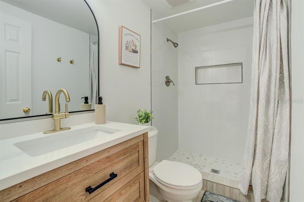В аренду: $2,499 (3 спален, 2 ванн, 1676 Квадратных фут)