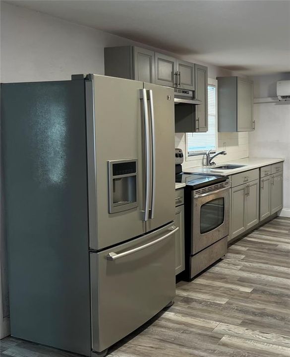En Venta: $499,000 (5 camas, 0 baños, 1930 Pies cuadrados)