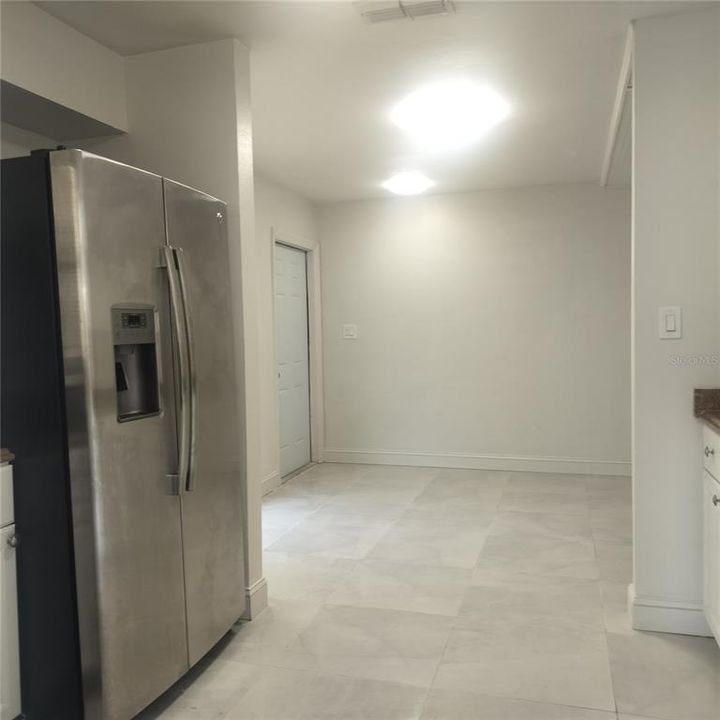 В аренду: $1,350 (2 спален, 1 ванн, 1008 Квадратных фут)