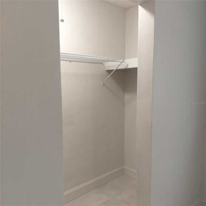 В аренду: $1,350 (2 спален, 1 ванн, 1008 Квадратных фут)
