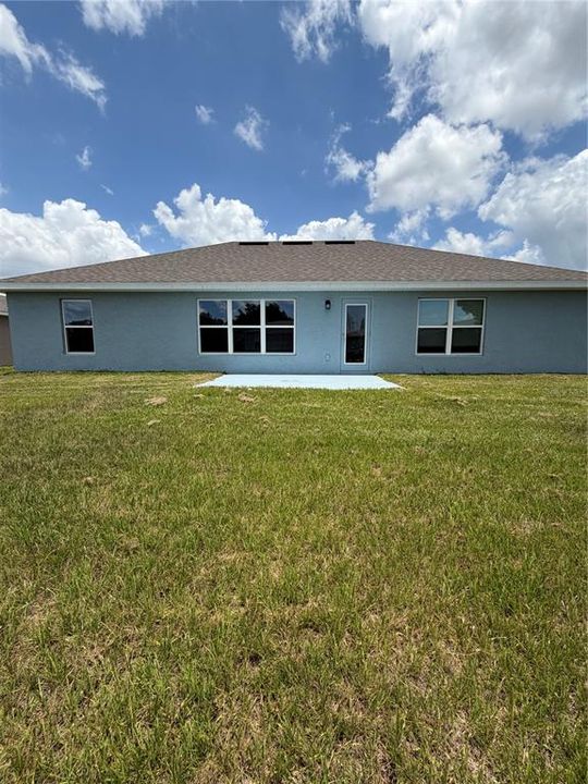 For Rent: $2,200 (3 beds, 2 baths, 1545 Square Feet)