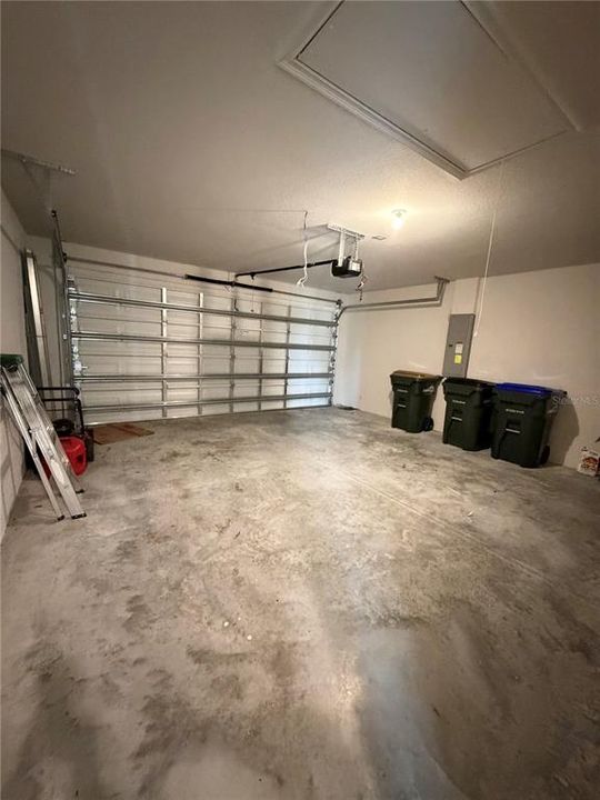 For Rent: $2,200 (3 beds, 2 baths, 1545 Square Feet)