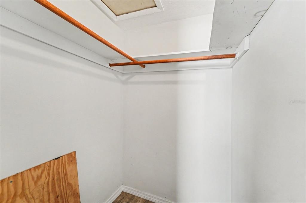 На продажу: $245,000 (3 спален, 2 ванн, 1448 Квадратных фут)