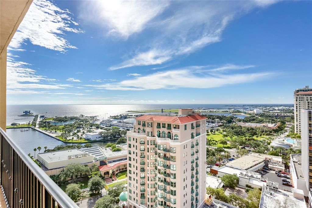 For Rent: $9,500 (3 beds, 3 baths, 2634 Square Feet)