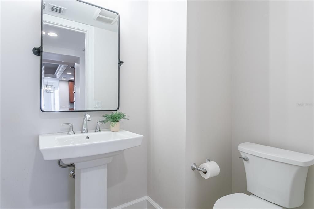 For Rent: $9,500 (3 beds, 3 baths, 2634 Square Feet)