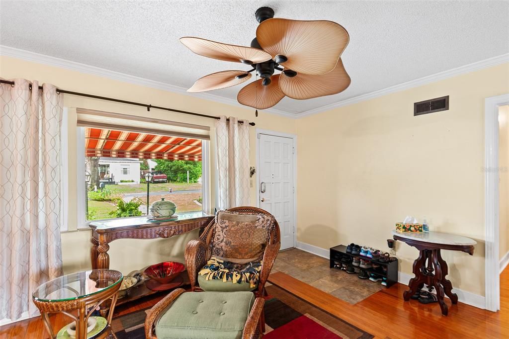 For Sale: $285,000 (3 beds, 2 baths, 1773 Square Feet)