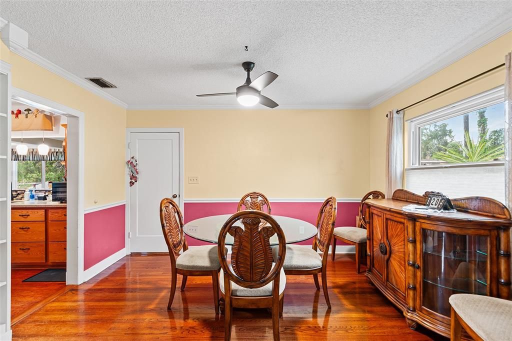 For Sale: $285,000 (3 beds, 2 baths, 1773 Square Feet)