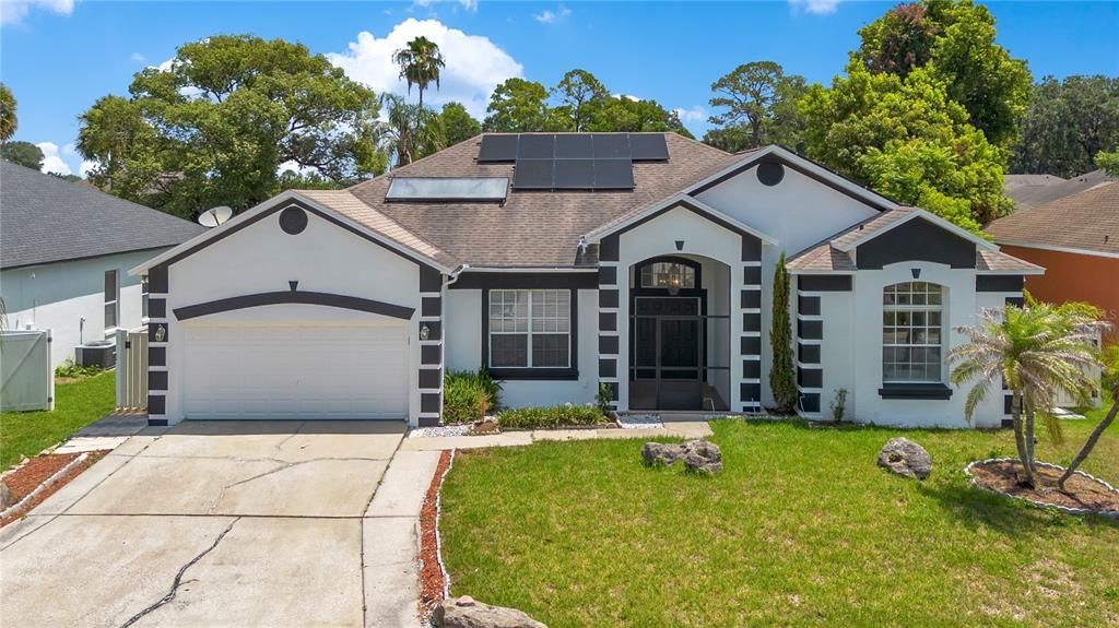 For Sale: $389,900 (4 beds, 2 baths, 2500 Square Feet)