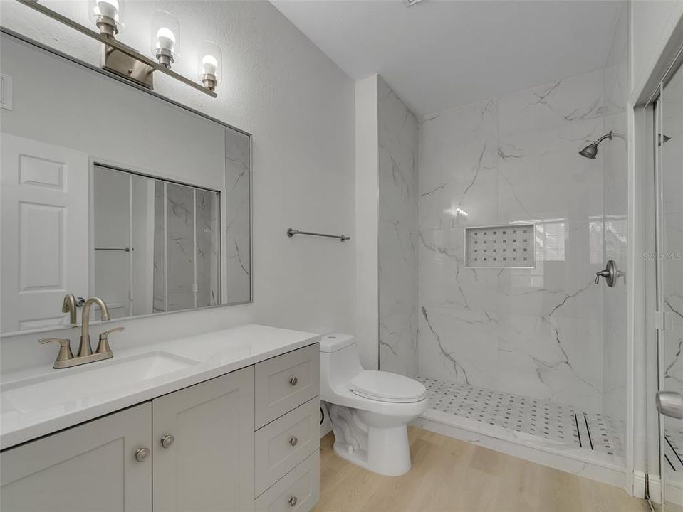 For Rent: $1,450 (1 beds, 1 baths, 495 Square Feet)