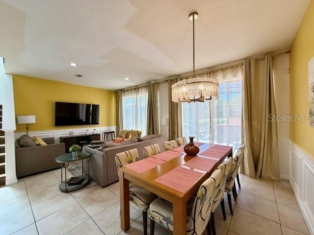 For Rent: $2,350 (3 beds, 2 baths, 1474 Square Feet)