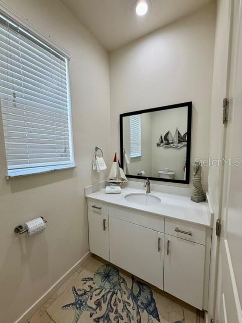 For Rent: $2,350 (3 beds, 2 baths, 1474 Square Feet)