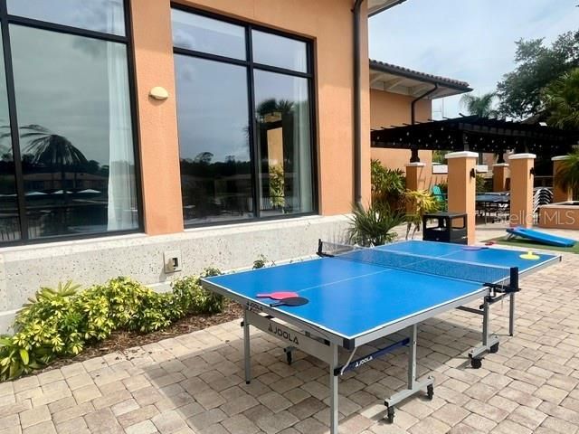 For Rent: $2,350 (3 beds, 2 baths, 1474 Square Feet)