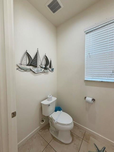 For Rent: $2,350 (3 beds, 2 baths, 1474 Square Feet)
