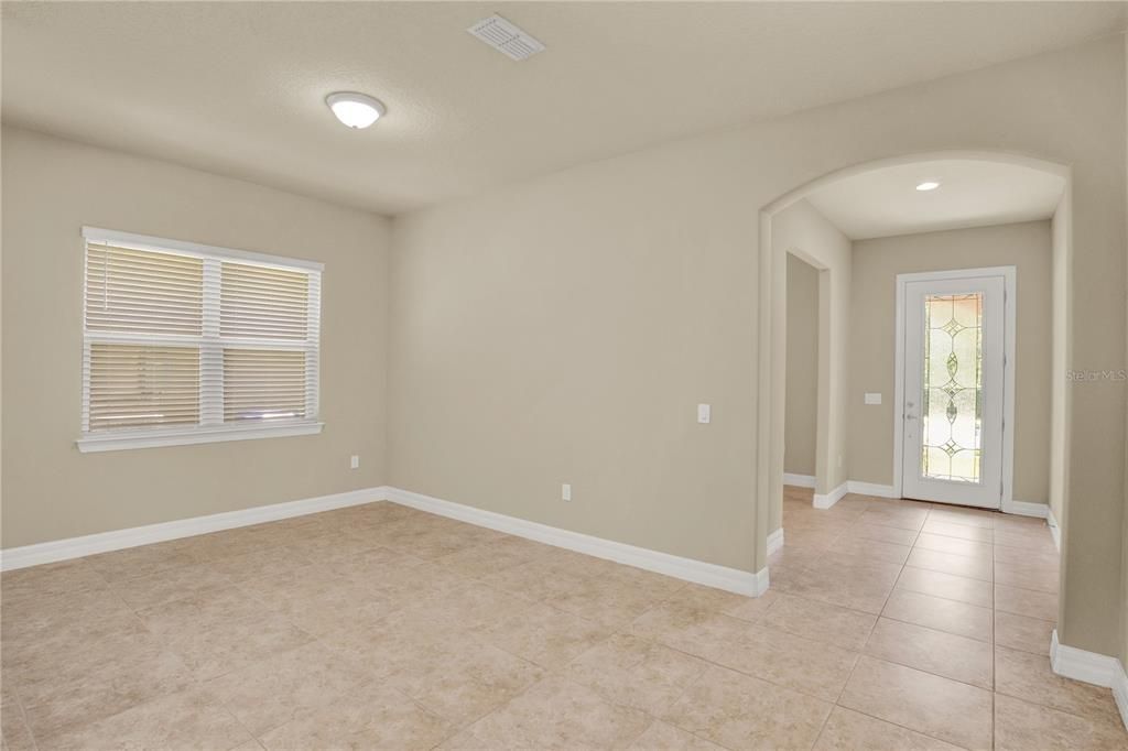 For Sale: $1,399,000 (5 beds, 4 baths, 4092 Square Feet)