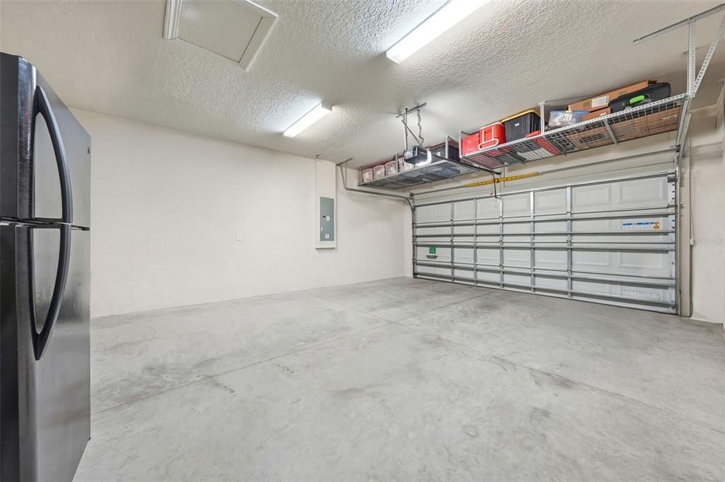 En Venta: $405,000 (2 camas, 2 baños, 1964 Pies cuadrados)
