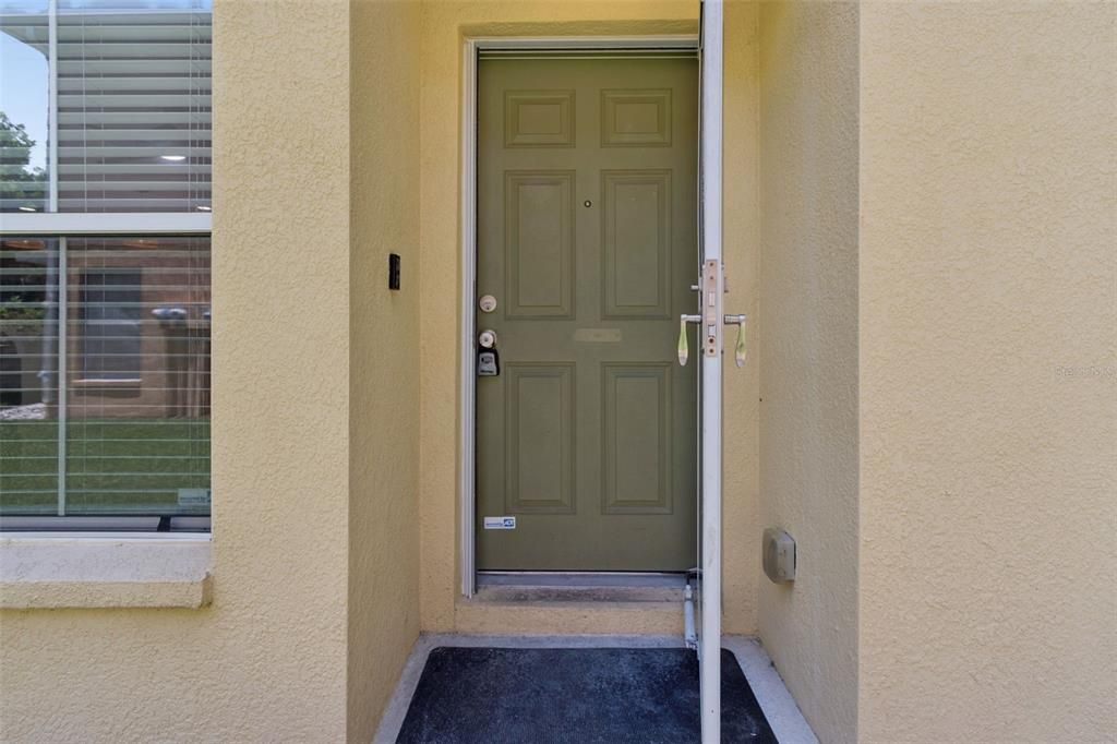 For Sale: $249,000 (4 beds, 3 baths, 1697 Square Feet)