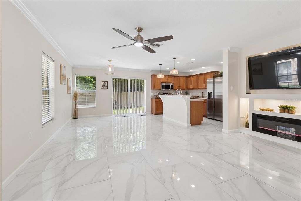 For Sale: $249,000 (4 beds, 3 baths, 1697 Square Feet)