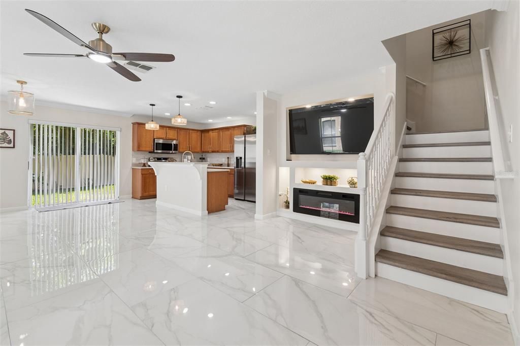 For Sale: $249,000 (4 beds, 3 baths, 1697 Square Feet)