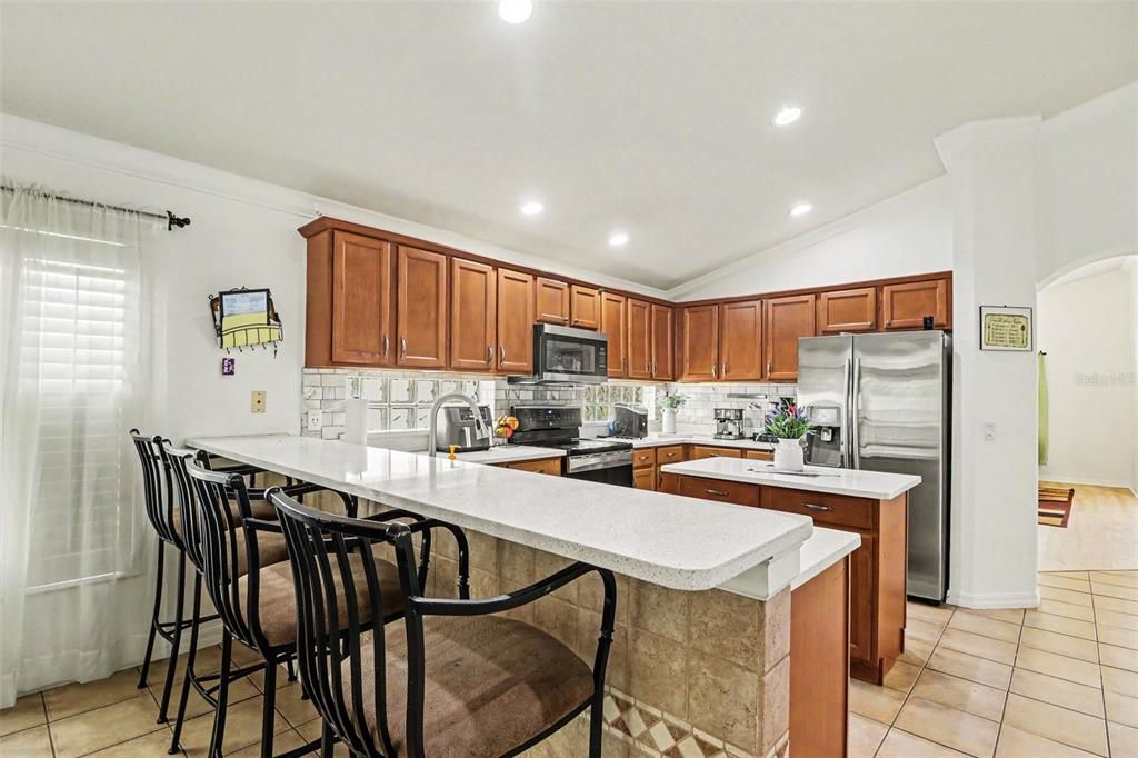 На продажу: $499,000 (4 спален, 2 ванн, 2140 Квадратных фут)