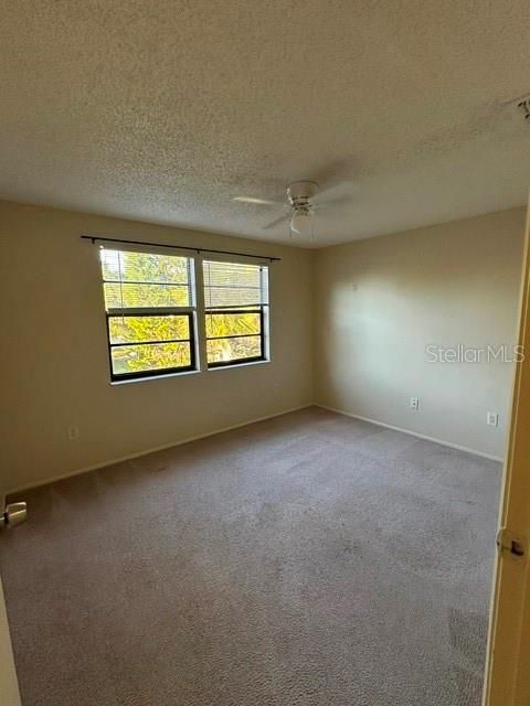For Rent: $1,550 (2 beds, 2 baths, 915 Square Feet)
