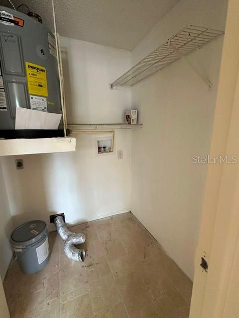 For Rent: $1,550 (2 beds, 2 baths, 915 Square Feet)
