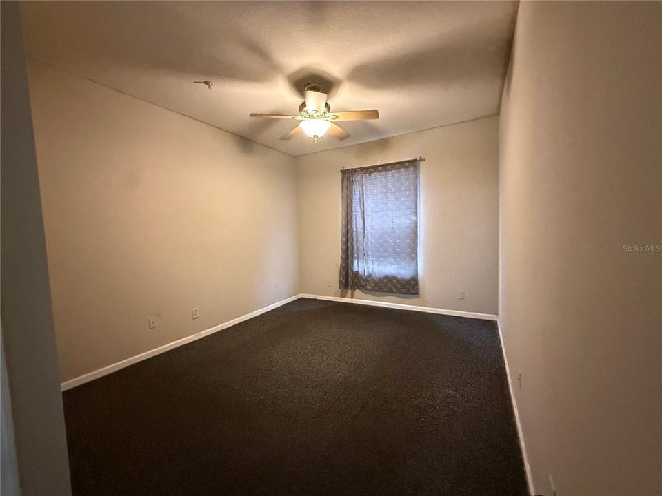 For Sale: $219,900 (3 beds, 2 baths, 1411 Square Feet)