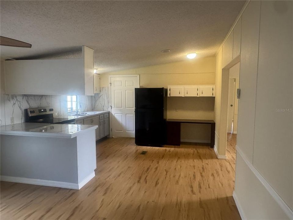 For Sale: $175,000 (4 beds, 2 baths, 1568 Square Feet)