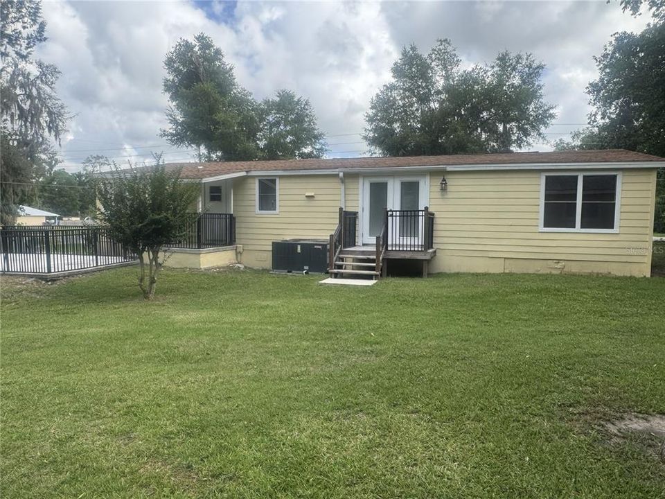 For Sale: $175,000 (4 beds, 2 baths, 1568 Square Feet)