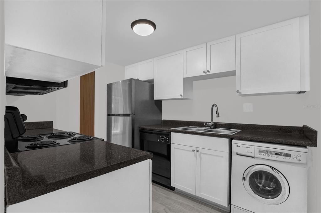 В аренду: $1,600 (1 спален, 1 ванн, 633 Квадратных фут)