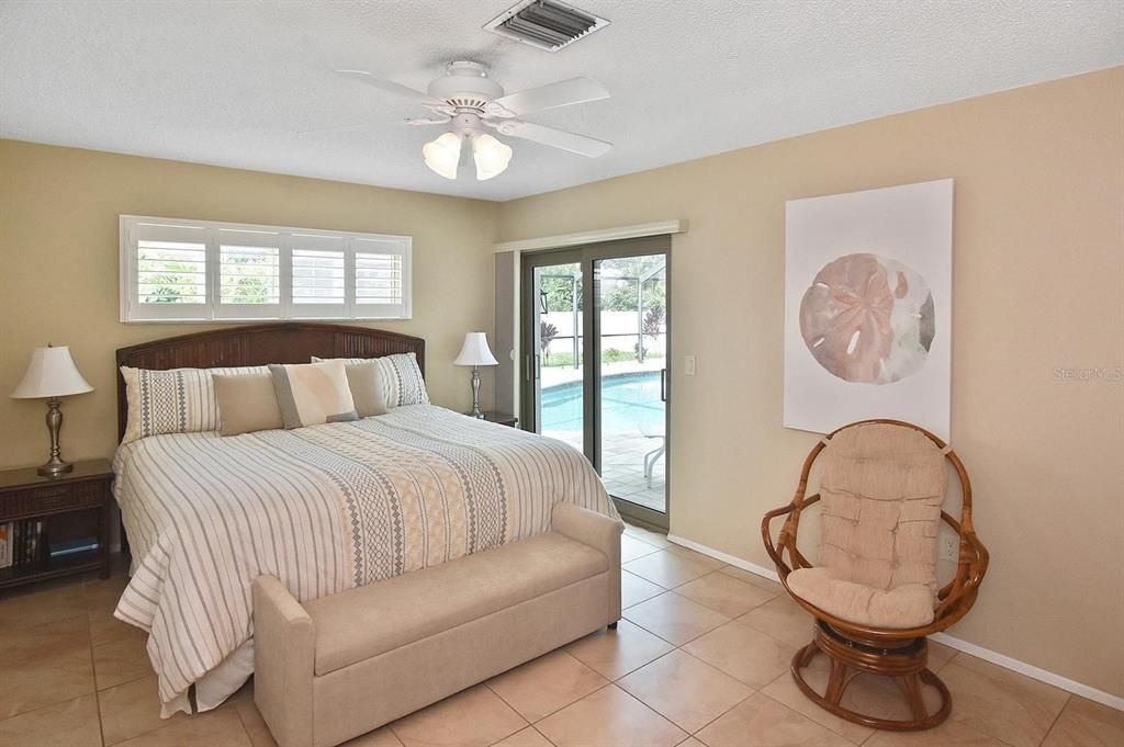 For Sale: $1,240,000 (3 beds, 2 baths, 1790 Square Feet)