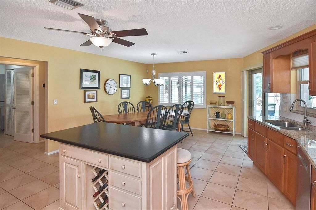 For Sale: $1,240,000 (3 beds, 2 baths, 1790 Square Feet)