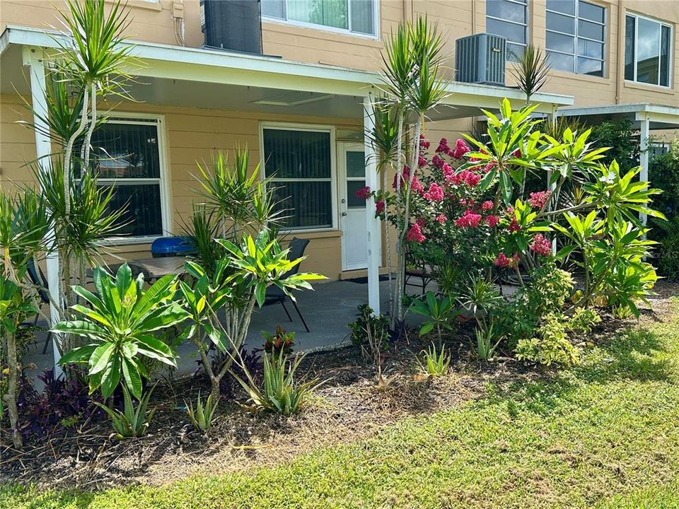 En Venta: $199,000 (2 camas, 2 baños, 1100 Pies cuadrados)