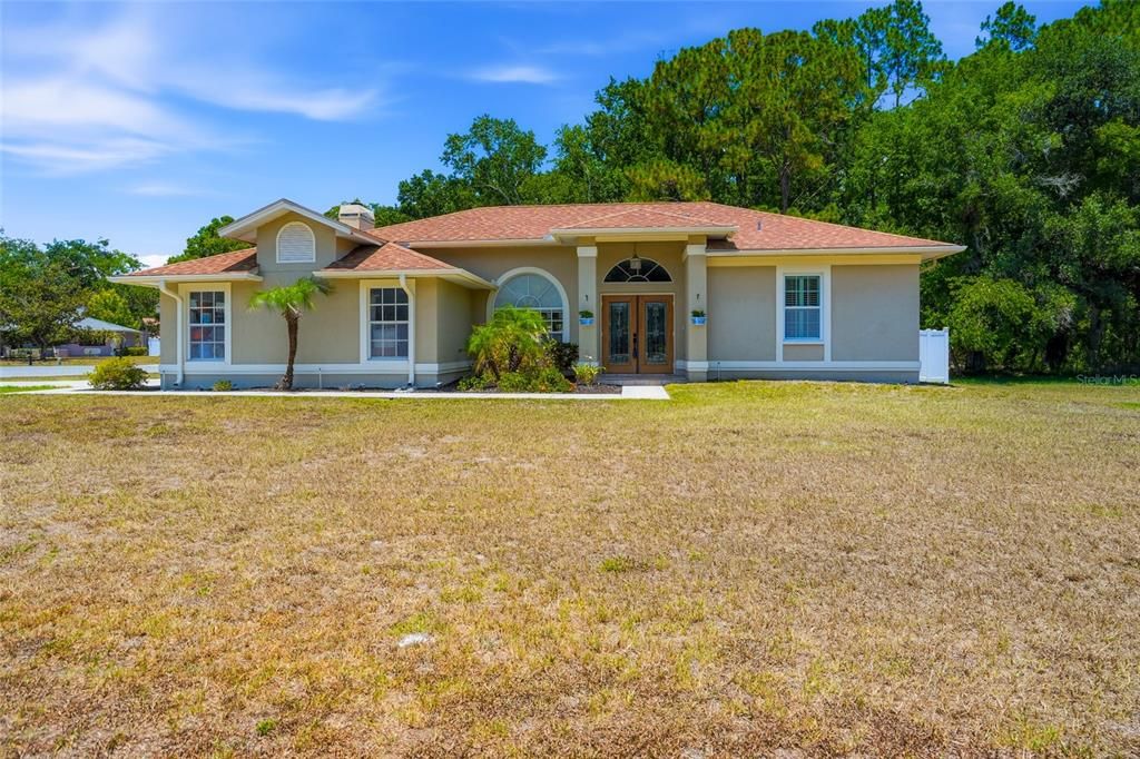 En Venta: $474,900 (3 camas, 2 baños, 2215 Pies cuadrados)