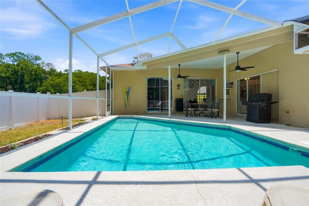 En Venta: $474,900 (3 camas, 2 baños, 2215 Pies cuadrados)