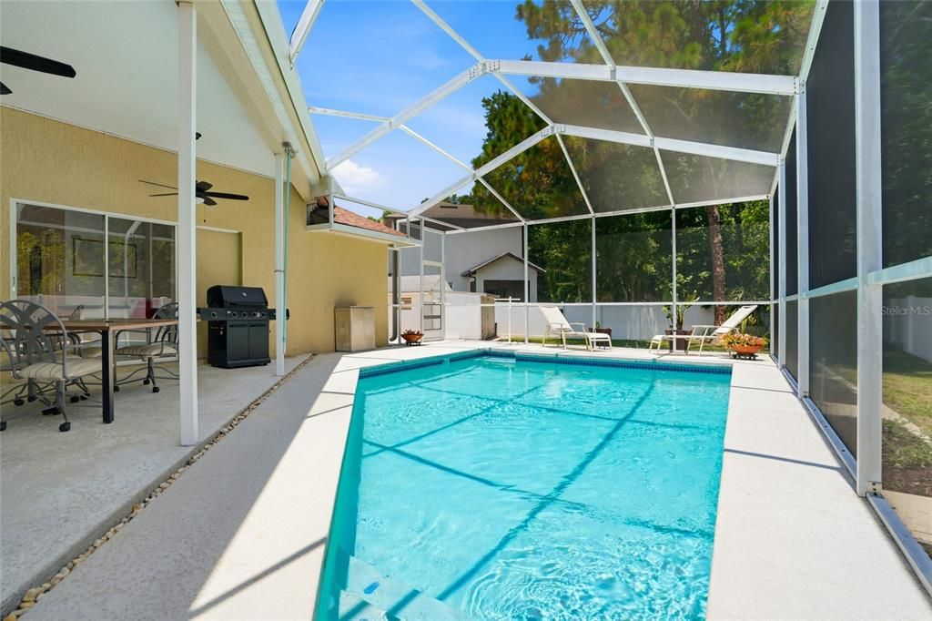 En Venta: $474,900 (3 camas, 2 baños, 2215 Pies cuadrados)
