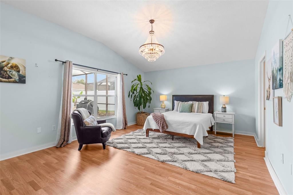 For Sale: $420,000 (3 beds, 2 baths, 1826 Square Feet)