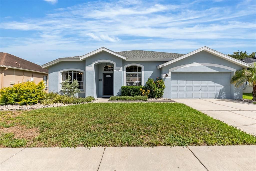 For Sale: $420,000 (3 beds, 2 baths, 1826 Square Feet)