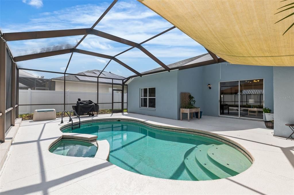 For Sale: $420,000 (3 beds, 2 baths, 1826 Square Feet)