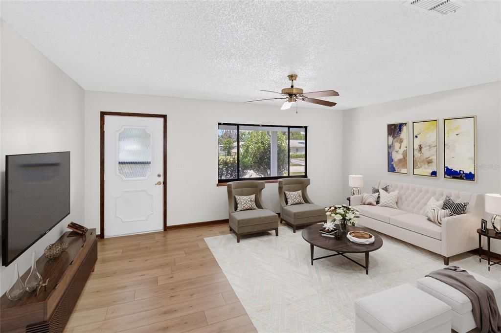 For Sale: $149,500 (2 beds, 2 baths, 1040 Square Feet)