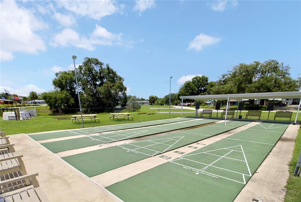 For Sale: $149,500 (2 beds, 2 baths, 1040 Square Feet)