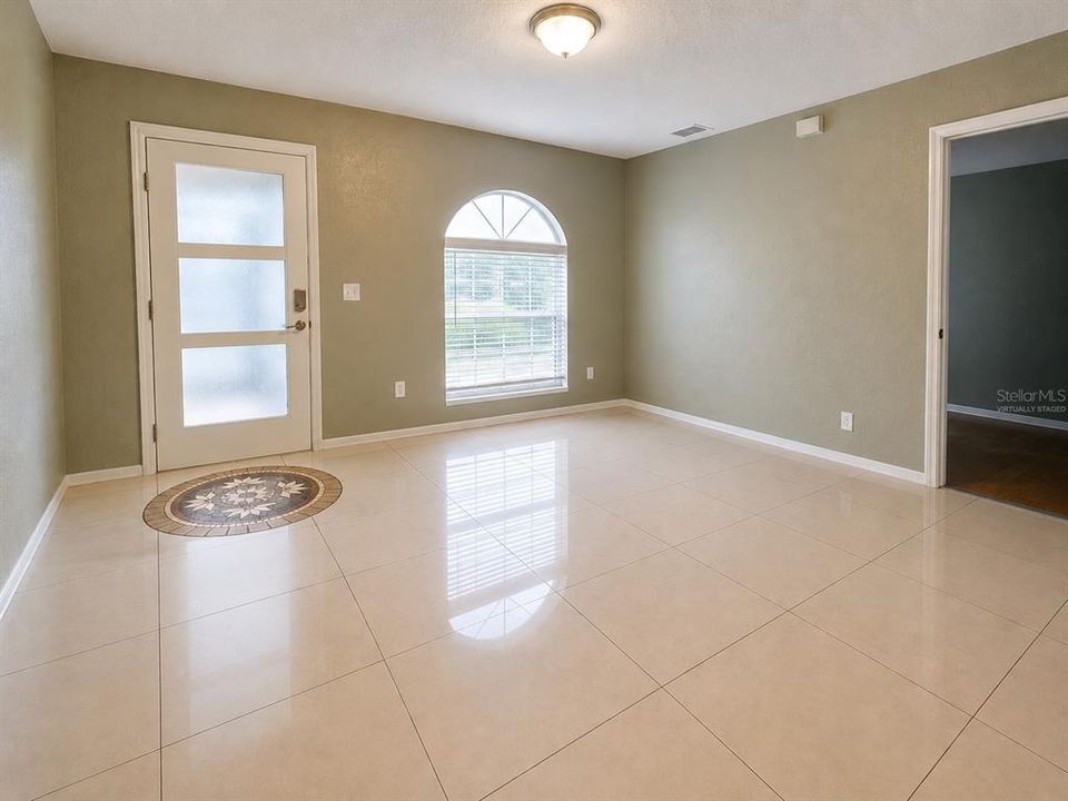 For Sale: $250,000 (3 beds, 2 baths, 1434 Square Feet)