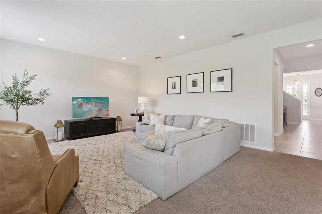 For Sale: $725,000 (4 beds, 3 baths, 3249 Square Feet)