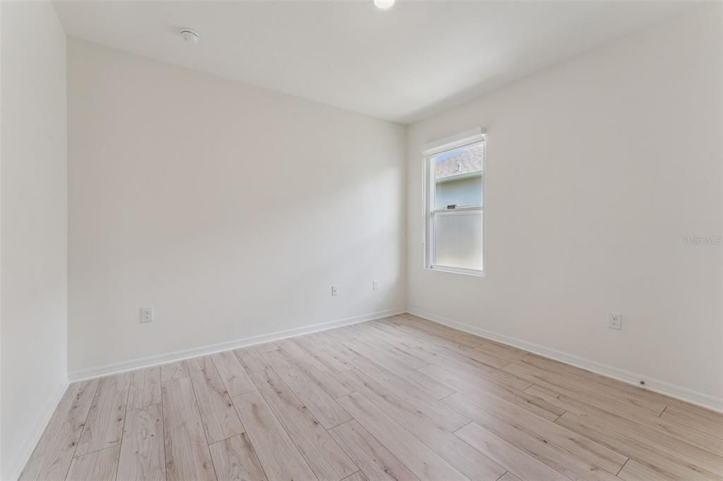 For Sale: $465,000 (3 beds, 2 baths, 1672 Square Feet)