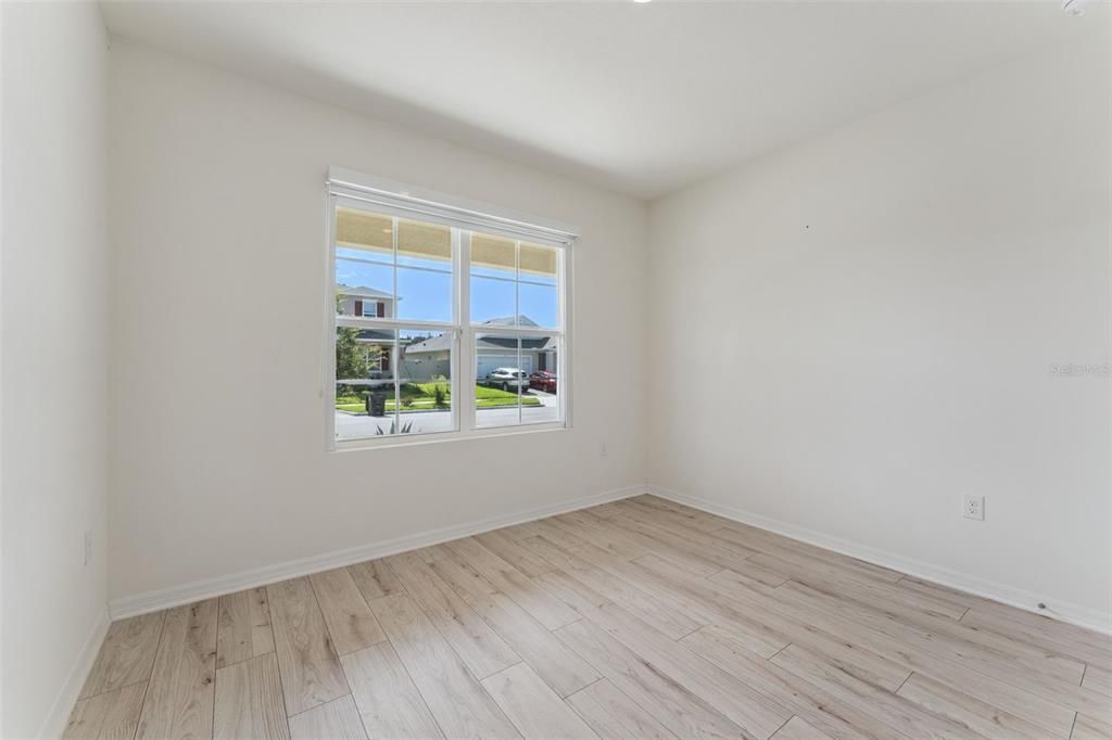 For Sale: $465,000 (3 beds, 2 baths, 1672 Square Feet)