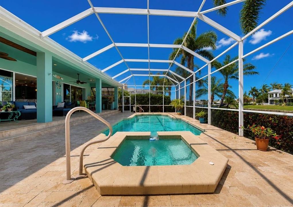 En Venta: $1,250,000 (4 camas, 3 baños, 3080 Pies cuadrados)
